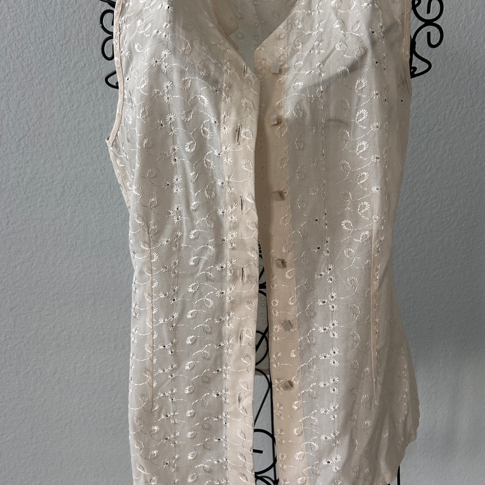 Elegant Cream Sleeveless Top
